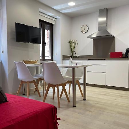 Apartamentos Puertas Del Orbigo Carrizo de la Ribera ภายนอก รูปภาพ